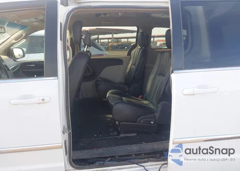 2016 Chrysler Town & Country Touring from USA, damaged, VIN 2C4RC1BG1GR296435